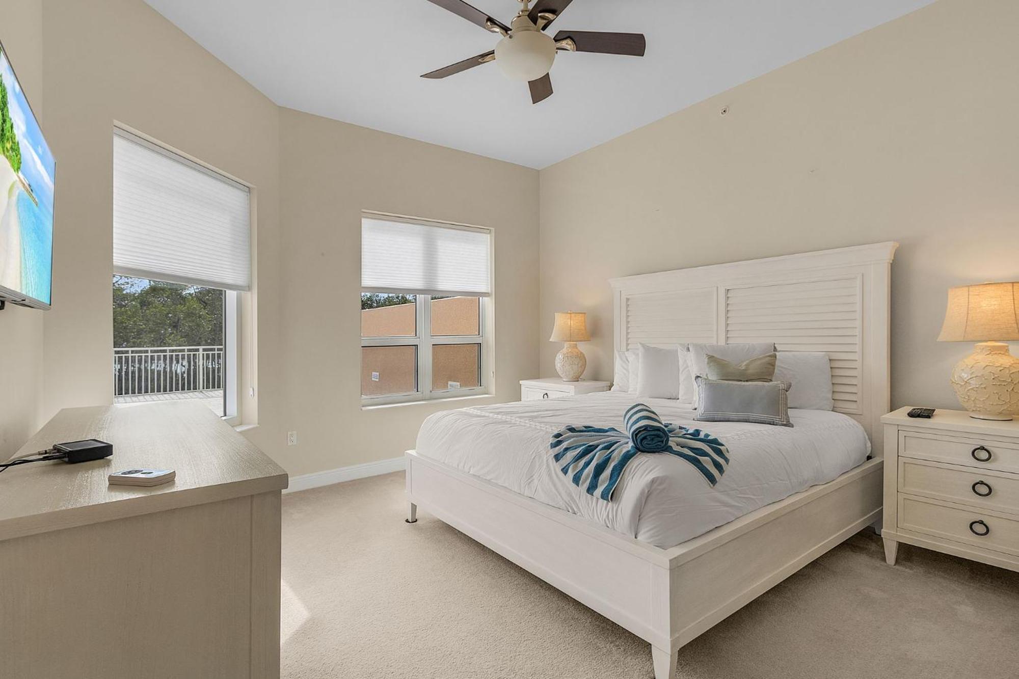 Waterfront Condo W/ Bay Views, Pool & Tennis Court Fort Myers Beach Bagian luar foto